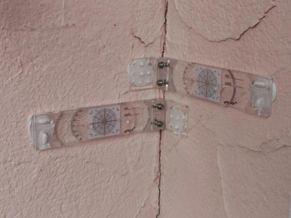 Rissmonitor Outdoor Boden/Decke zu Wand